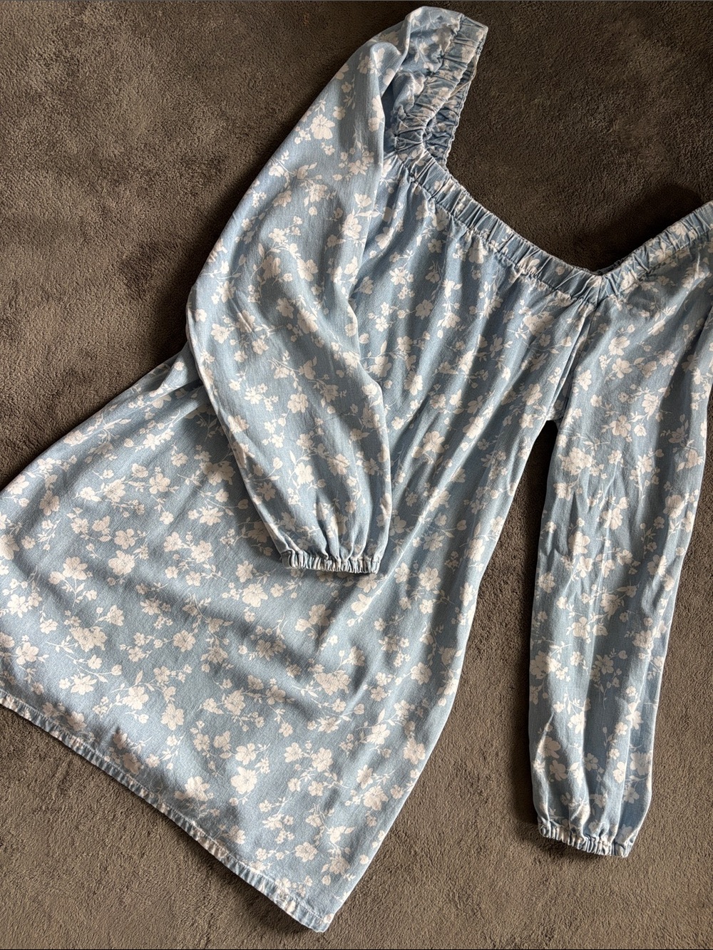 Forever 21 Pale Blue Floral Long Sleeve Dress